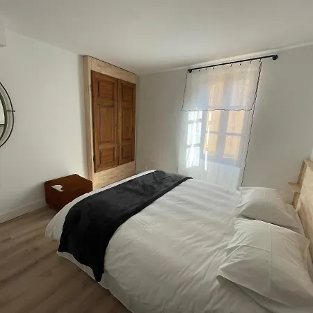 Holiday home La Petite Terrasse Pres Des Arenes Arles
